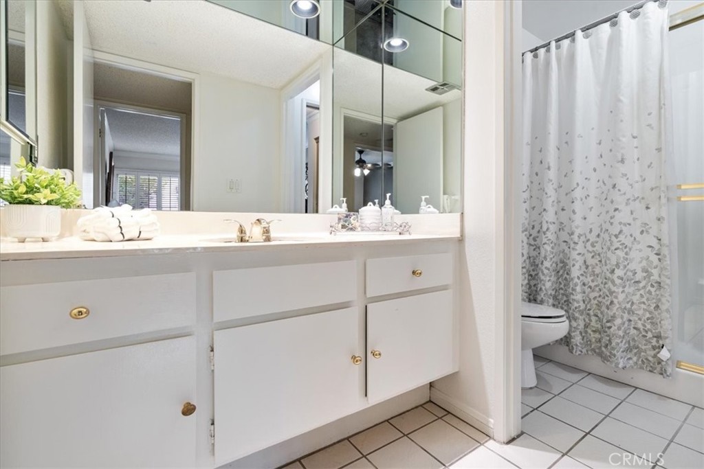 24769 Sand Wedge Lane