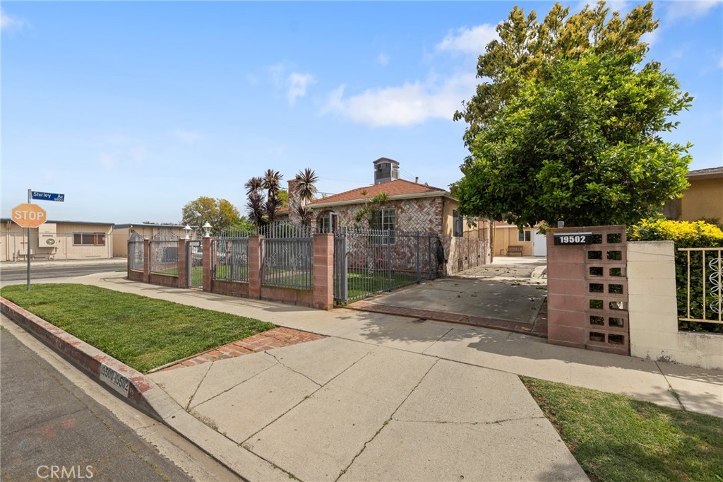 19500 Bassett Street