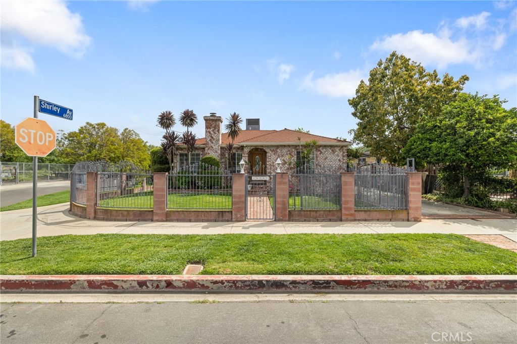 19500 Bassett Street