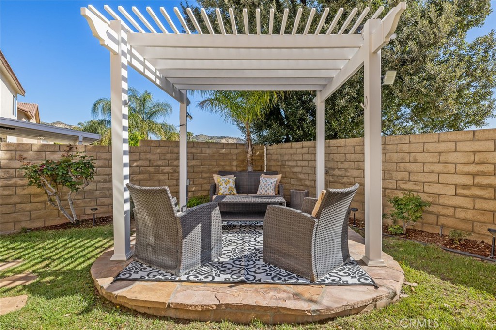 30336 Barcelona Road