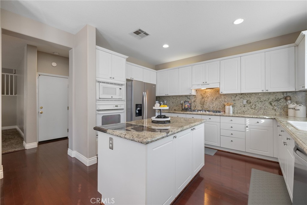 30336 Barcelona Road