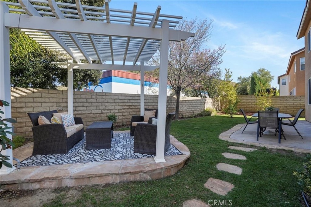 30336 Barcelona Road