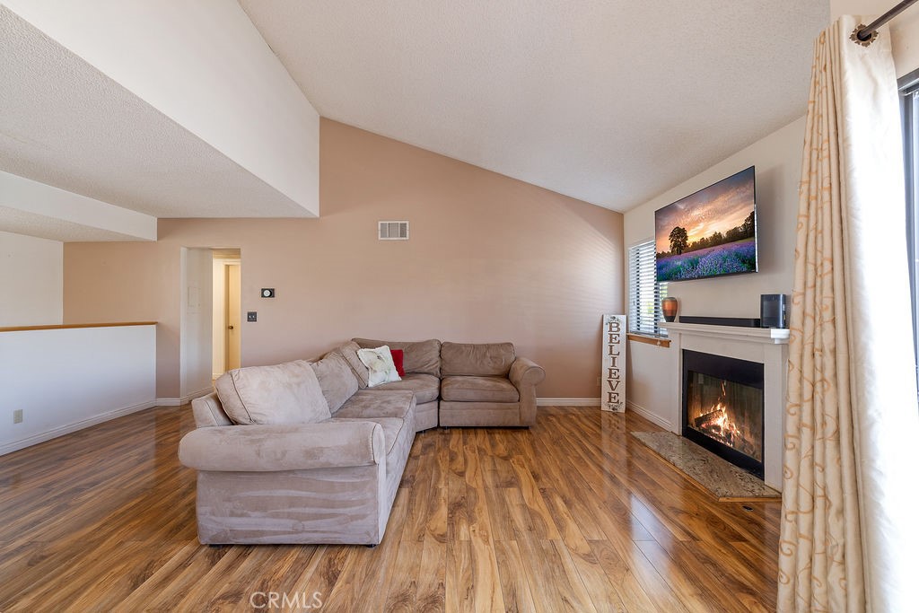 27066 Hidaway Avenue 6