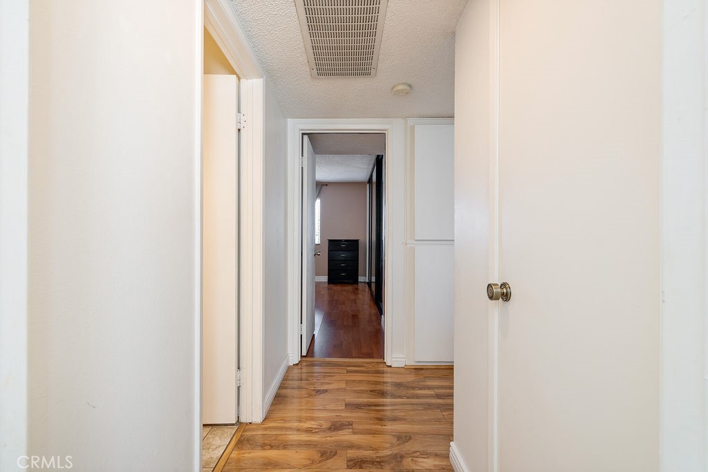 27066 Hidaway Avenue 6