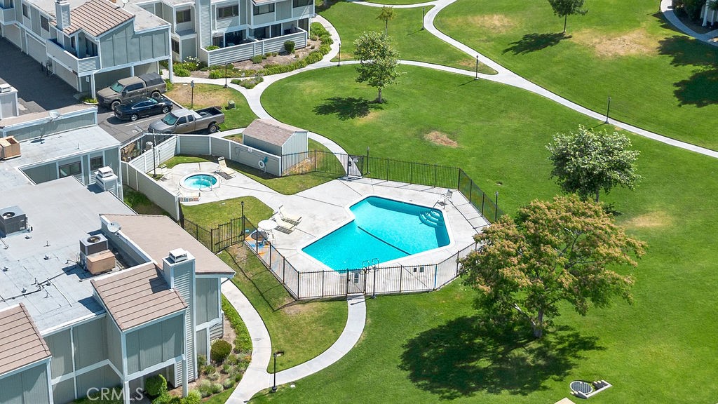 27066 Hidaway Avenue 6