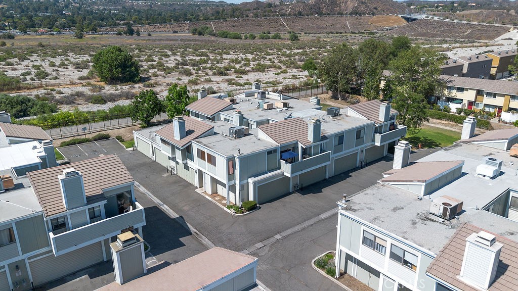 27066 Hidaway Avenue 6