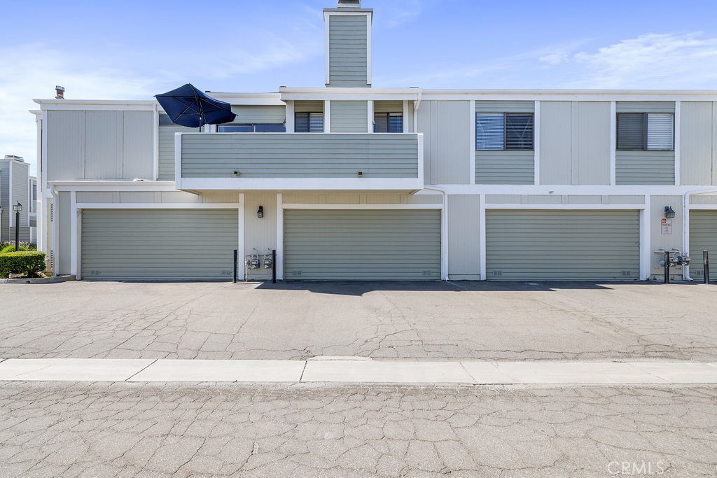 27066 Hidaway Avenue 6