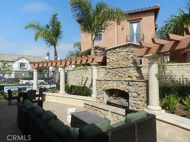 1616 Range Road