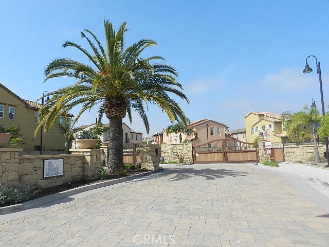 1616 Range Road