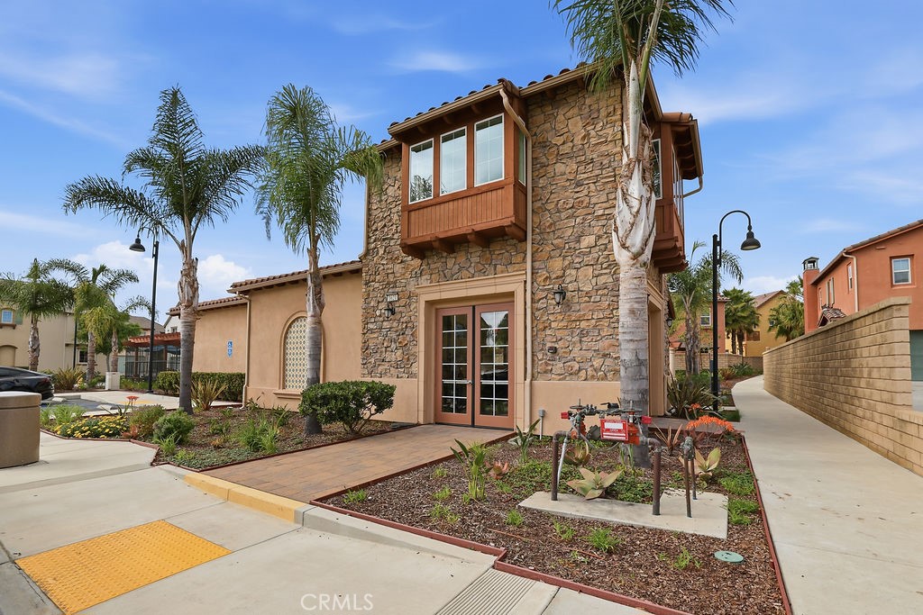 1616 Range Road