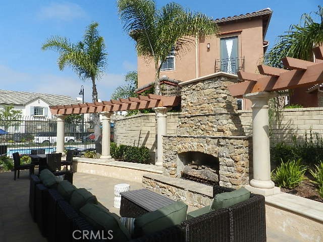 1616 Range Road
