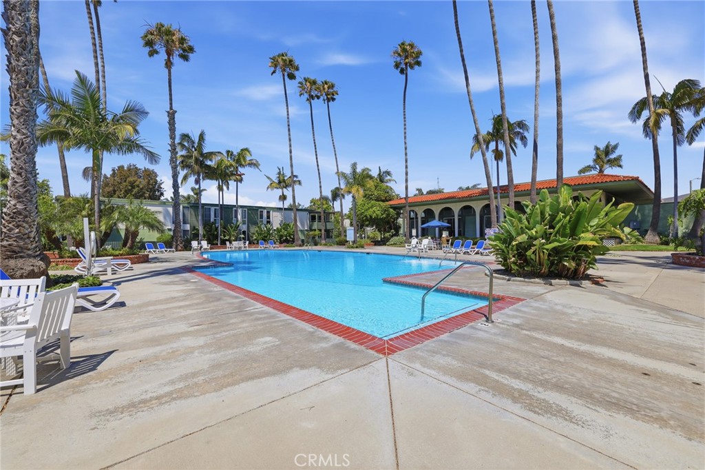 3700 Dean Drive 2401