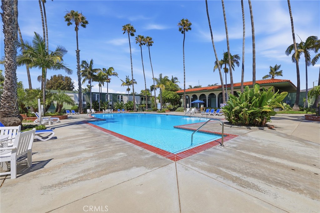 3700 Dean Drive 2401