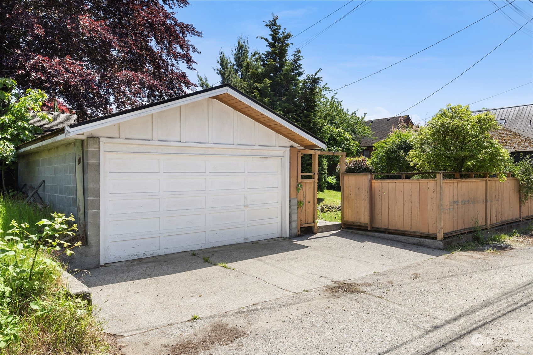 2649 45th Avenue SW