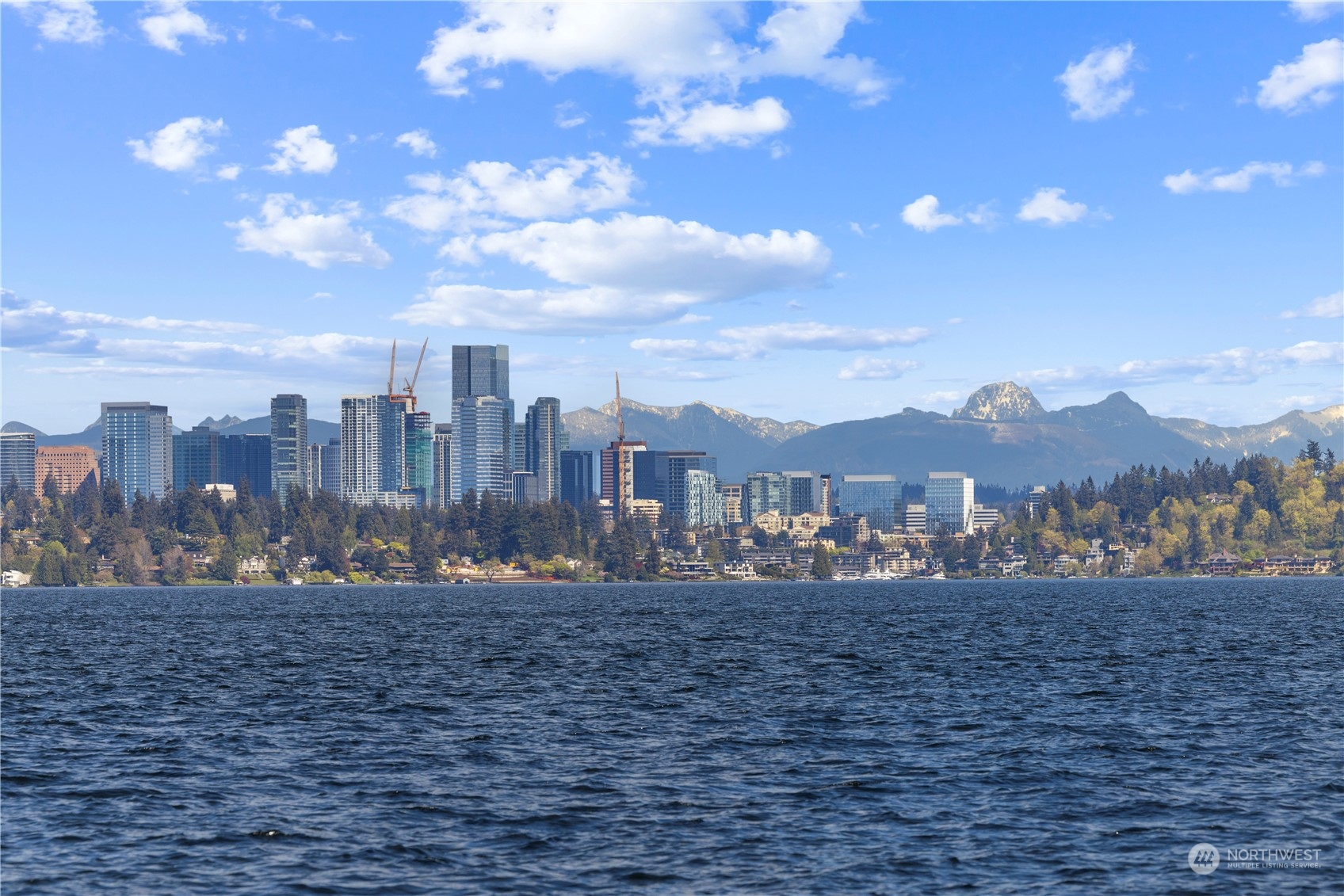 334 Lakeside Avenue S Unit: 304