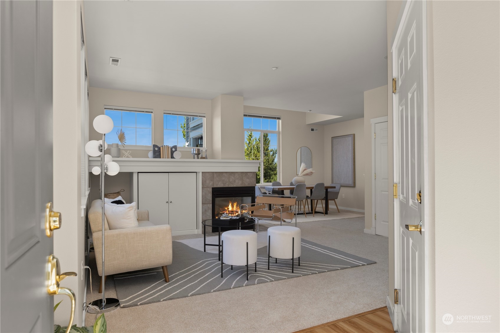 1601 NE Katsura Street Unit: 206