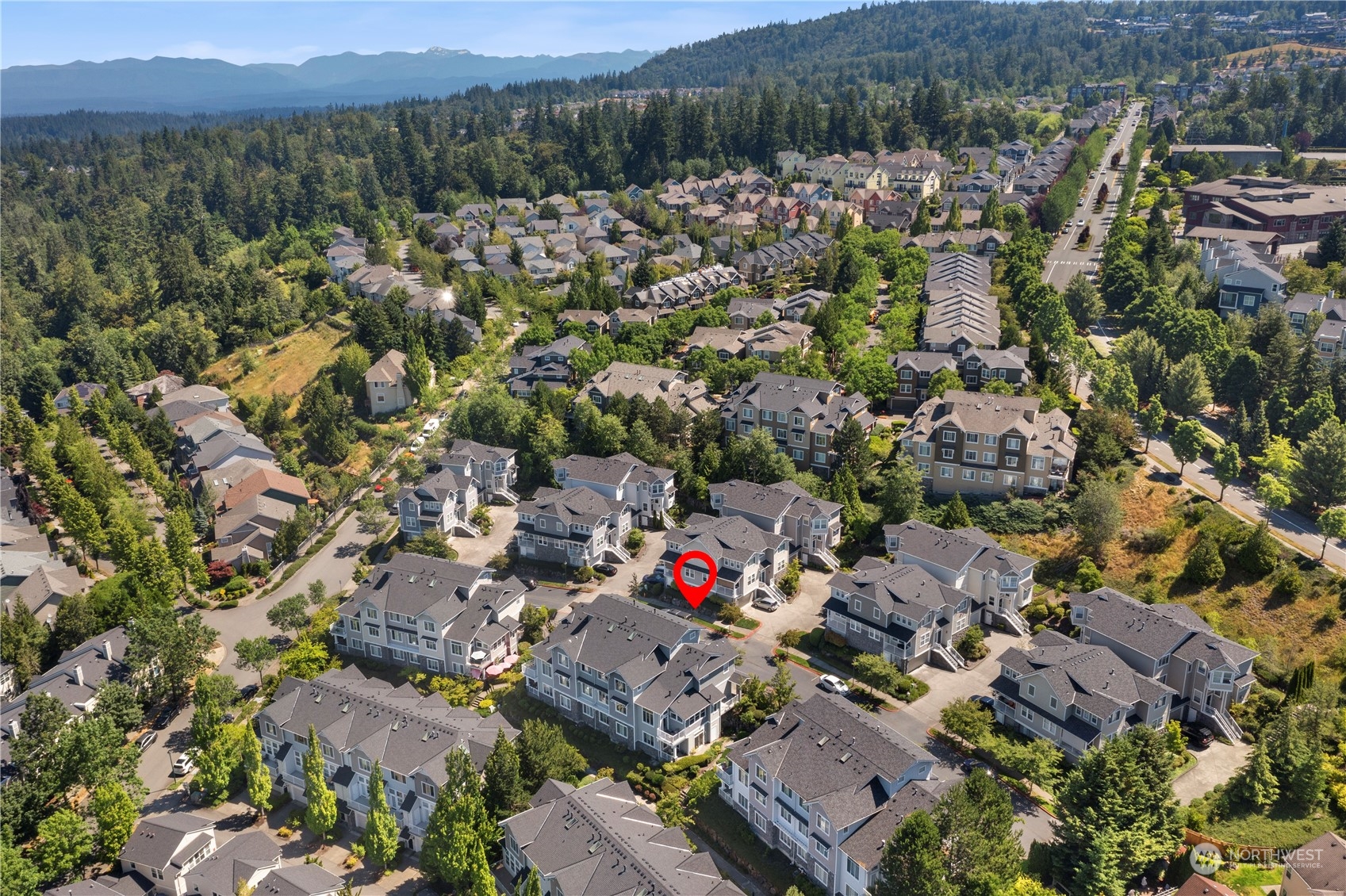 1601 NE Katsura Street Unit: 206