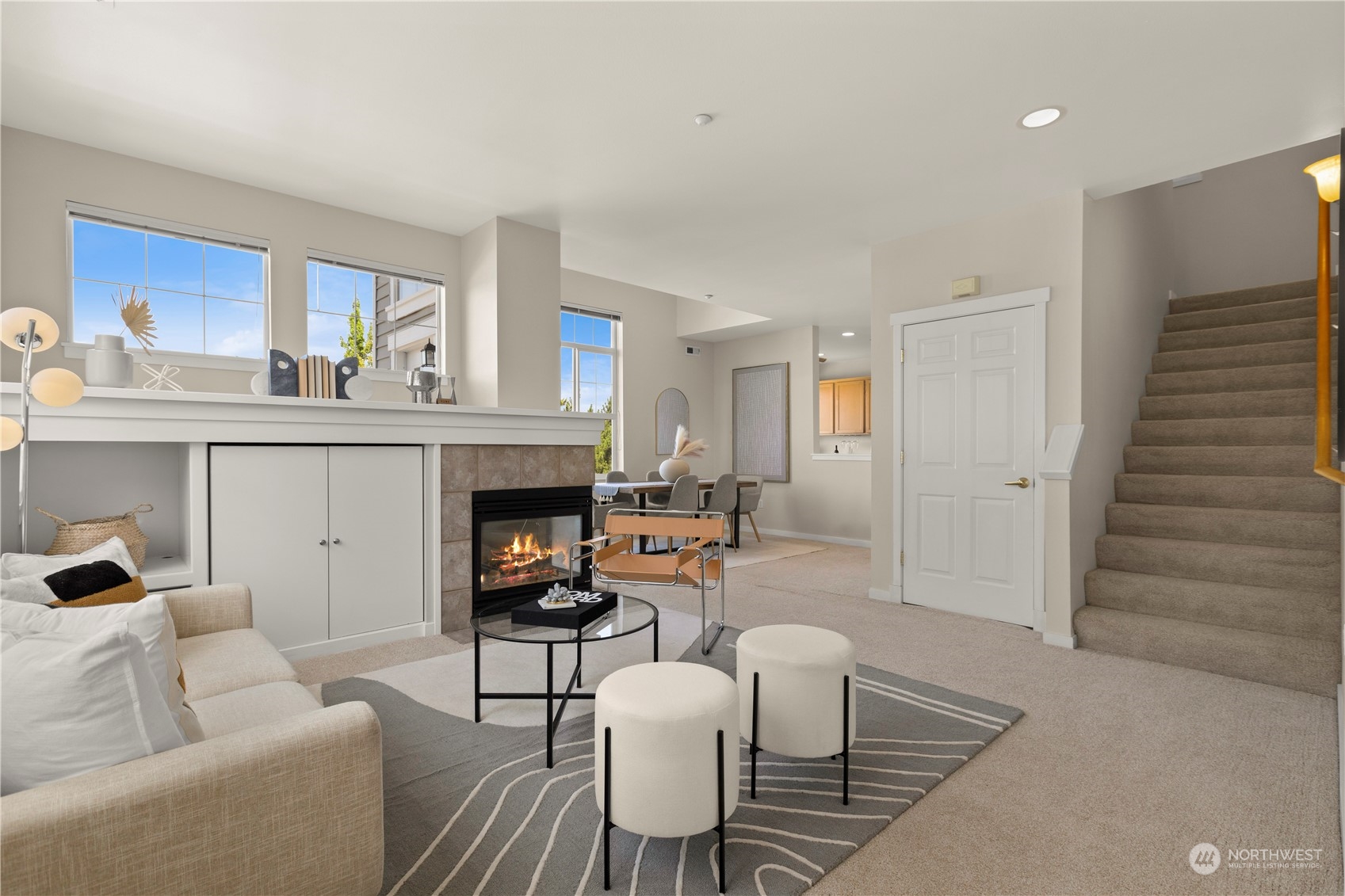 1601 NE Katsura Street Unit: 206