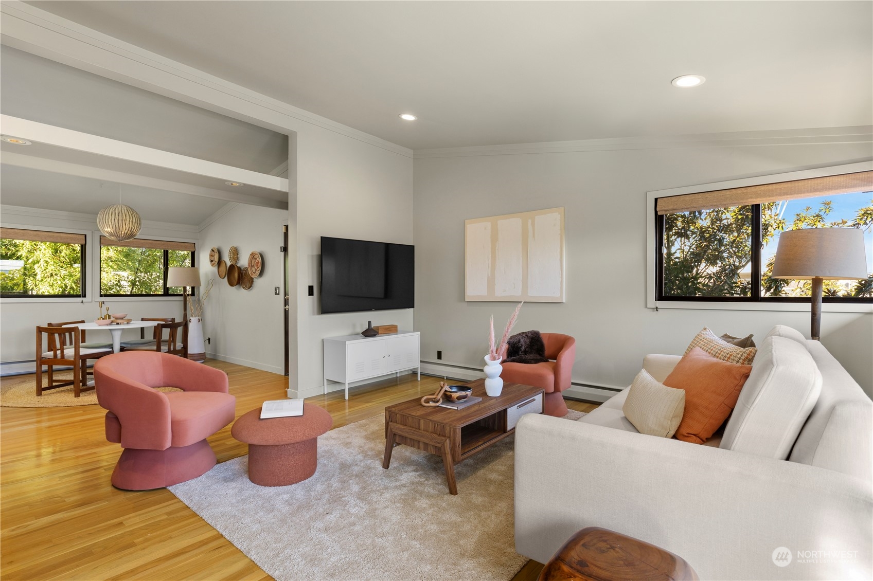 4209 E Lynn Street Unit: 1