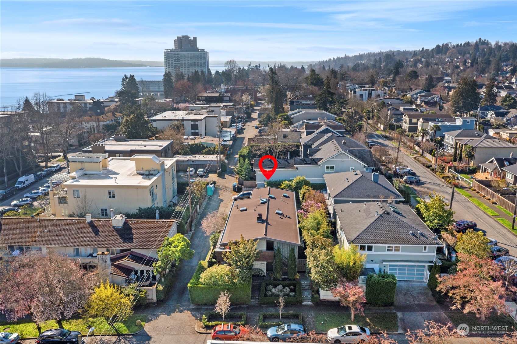 4209 E Lynn Street Unit: 1