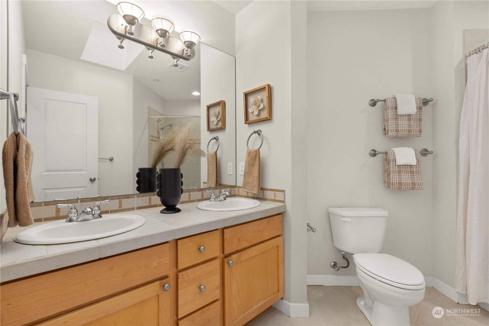 7321 47th Avenue SW Unit: C
