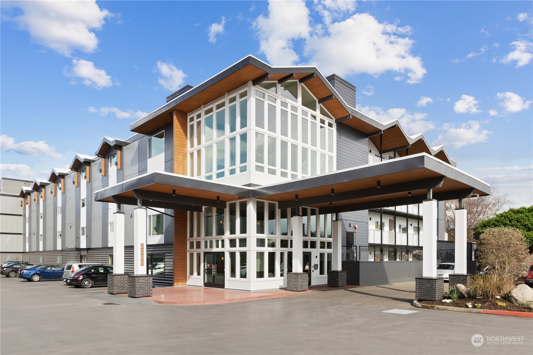 2500 Canterbury Lane E Unit: 301