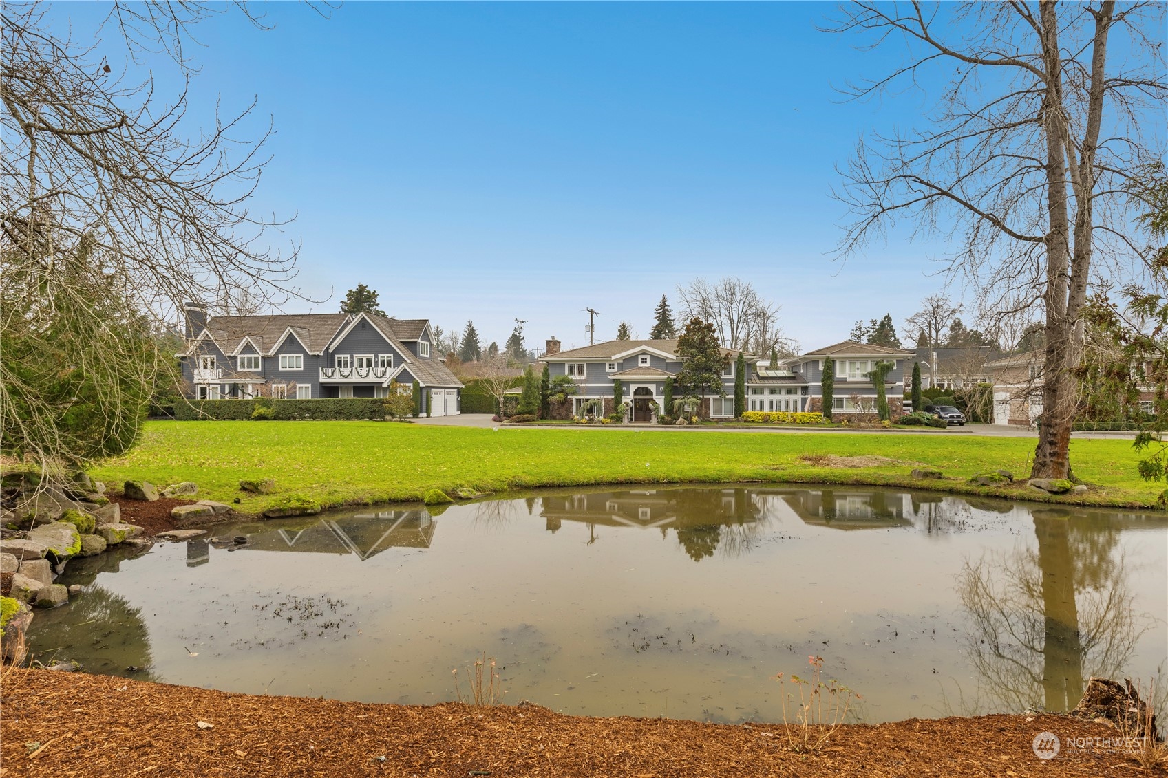 2538 39th Avenue E Unit: 6