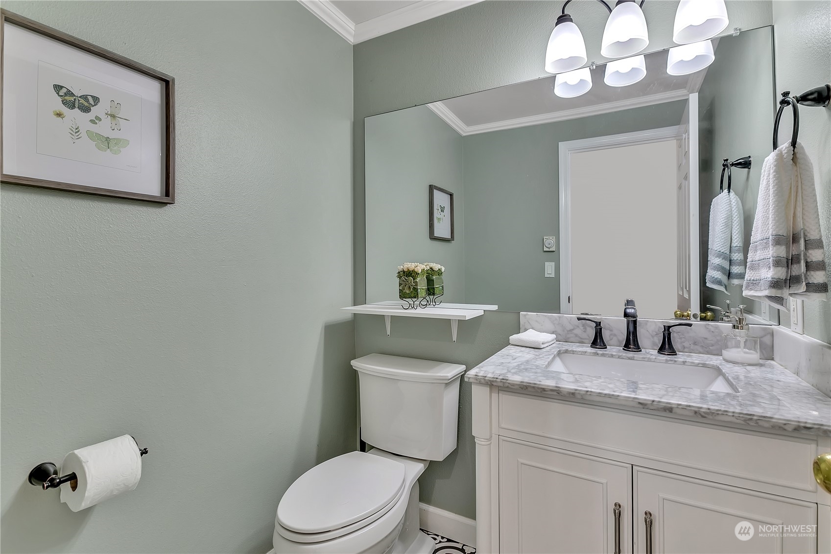 12730 35th Avenue NE Unit: B