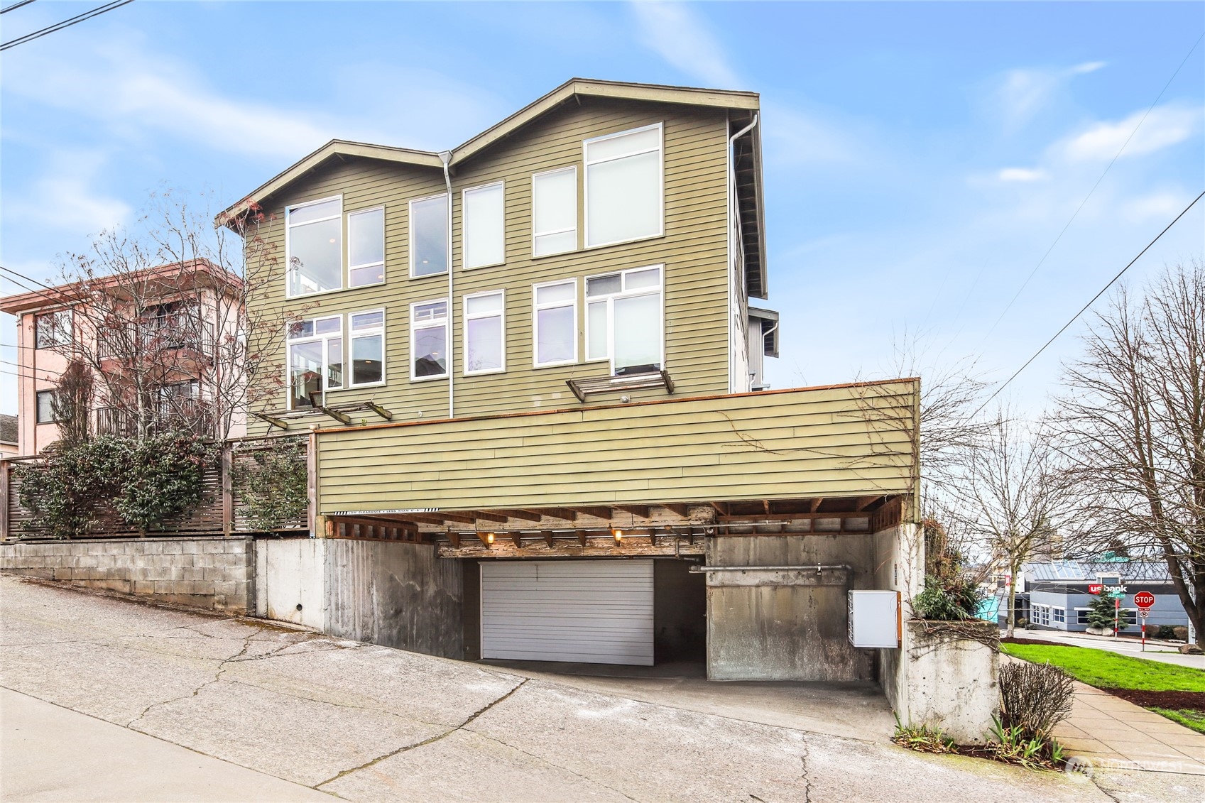 4115 SW Edmunds Street