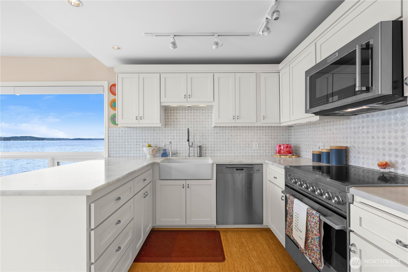 2360 43rd Avenue E Unit: 415
