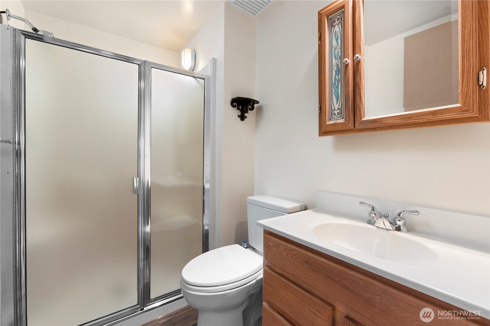 640 Hillside Drive E