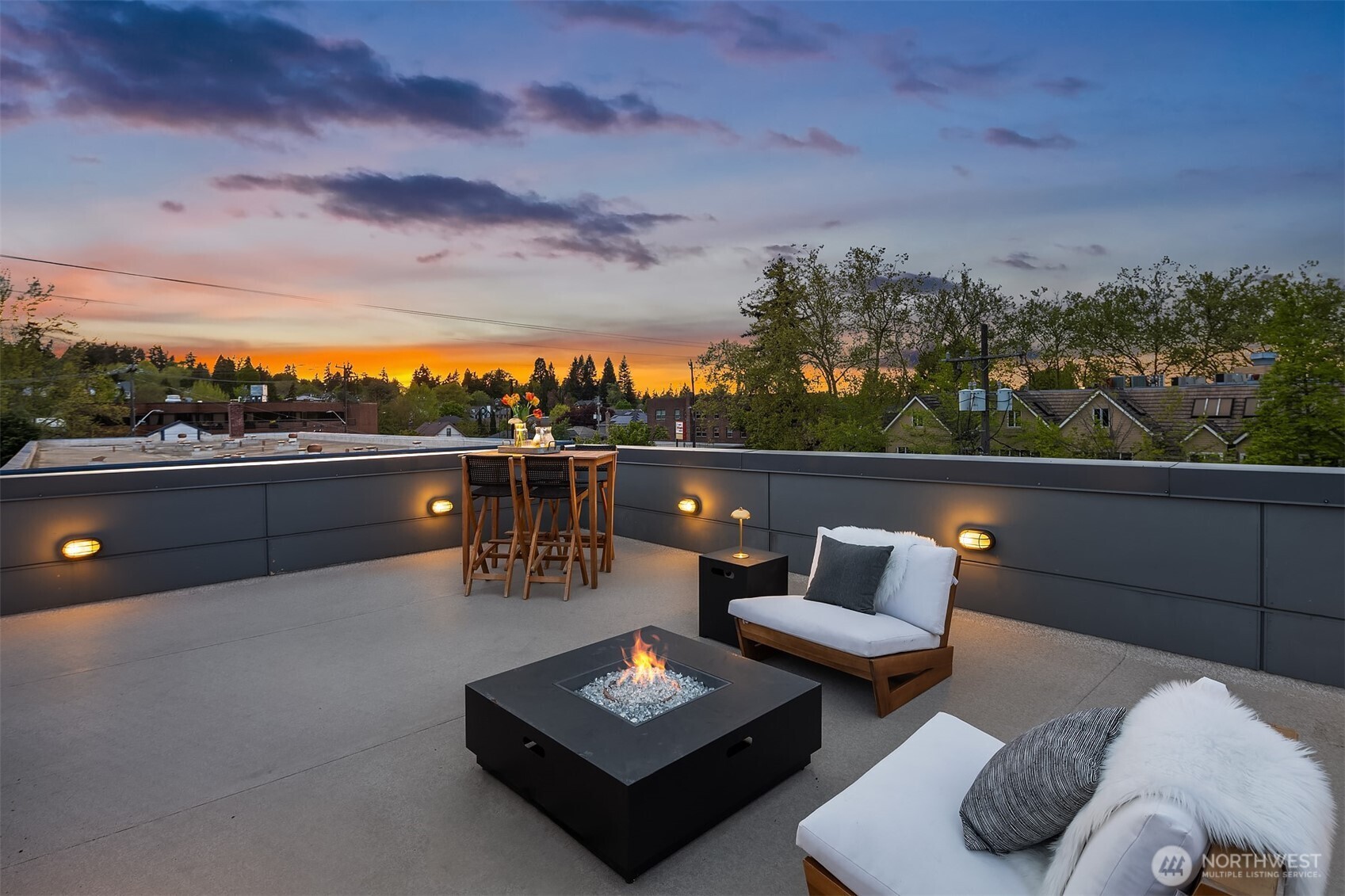1629 42nd Avenue E Unit: B