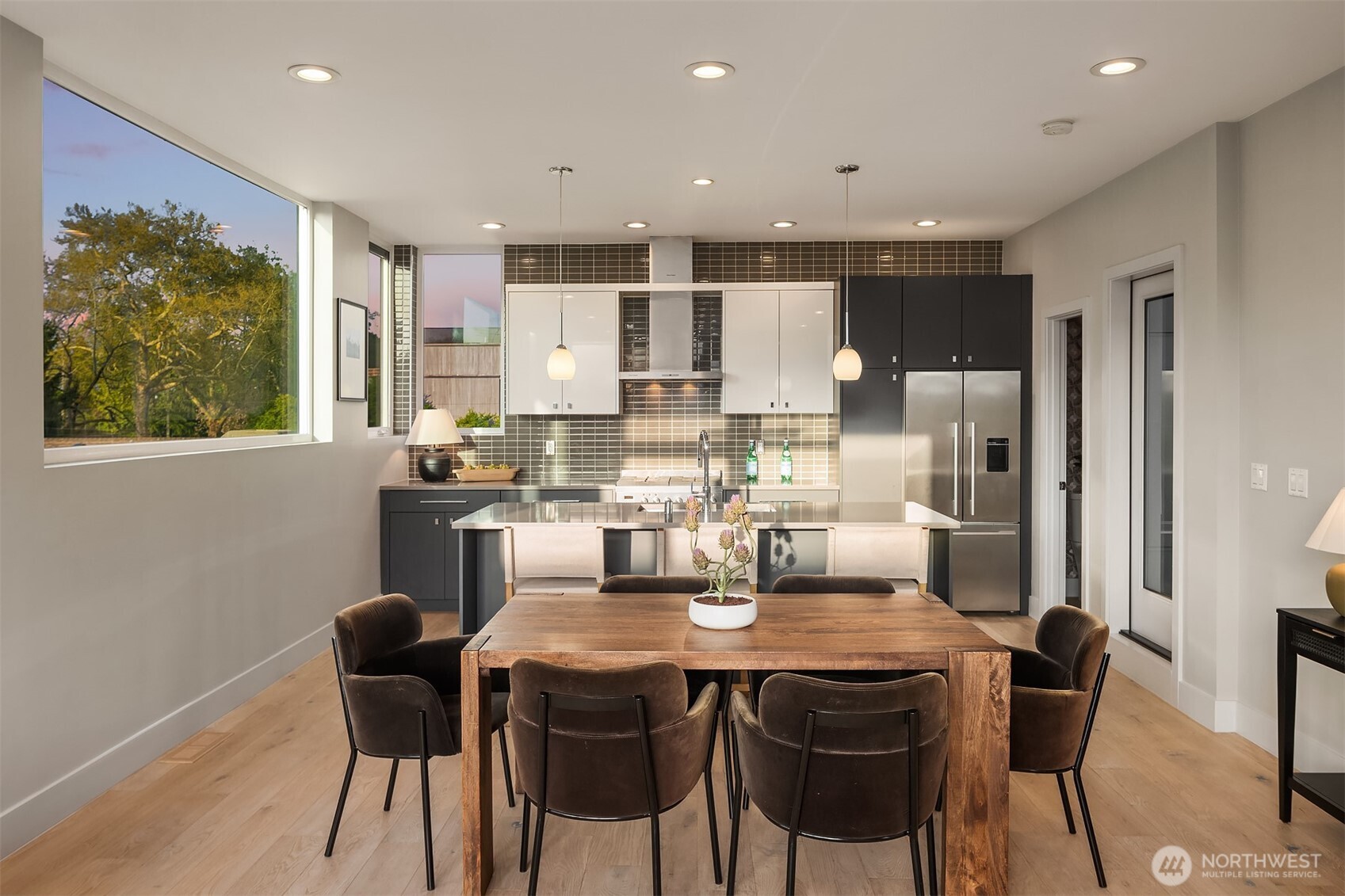 1629 42nd Avenue E Unit: B