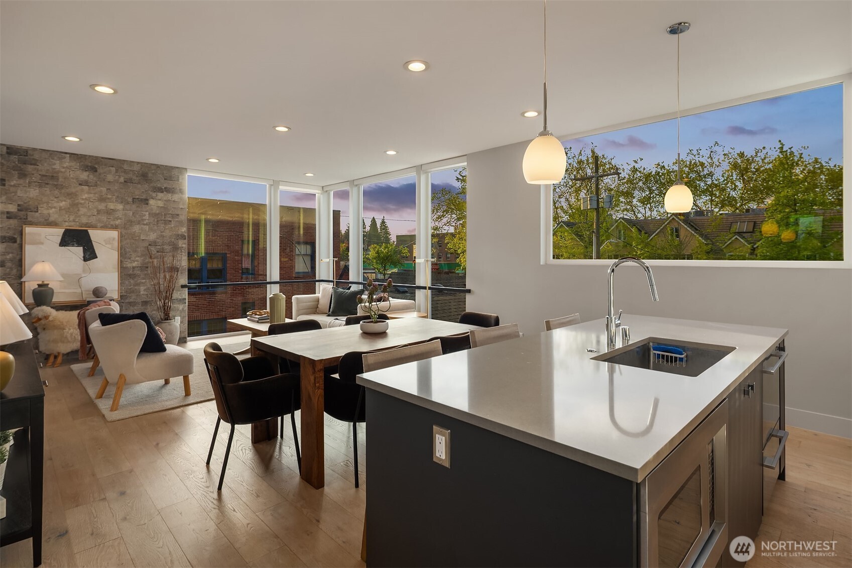 1629 42nd Avenue E Unit: B