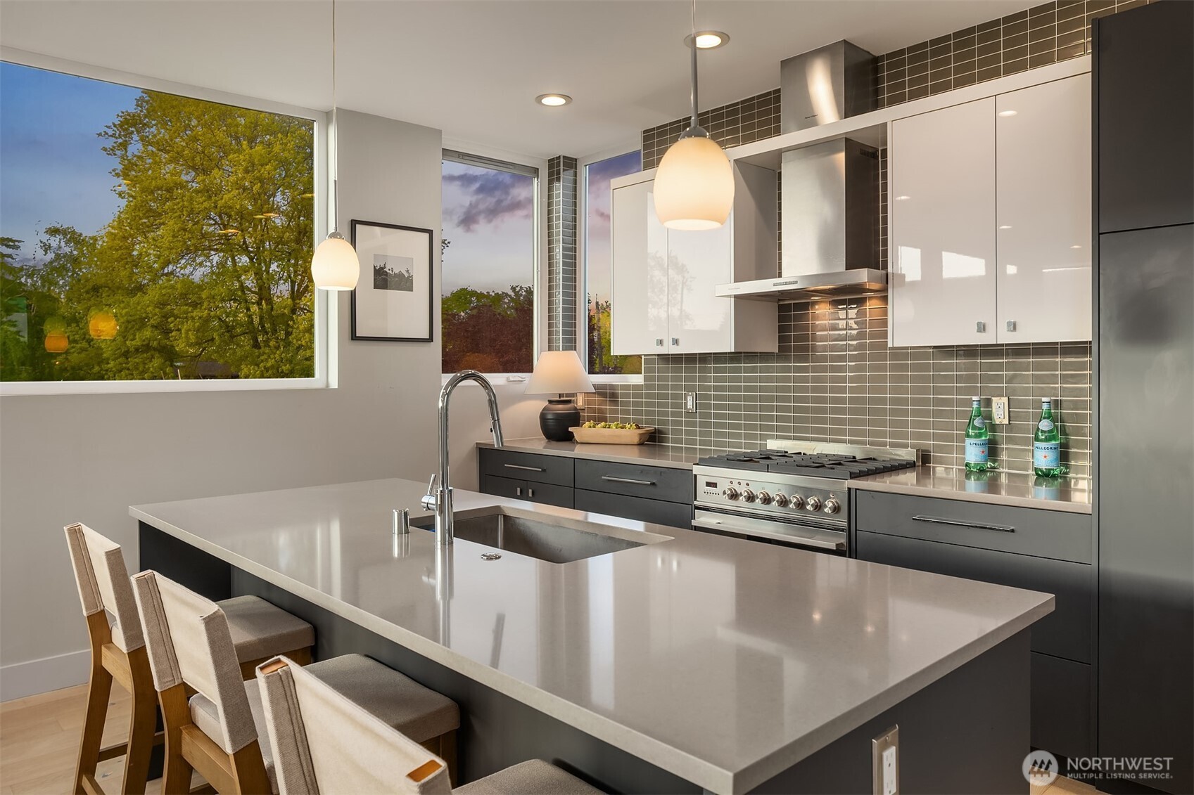 1629 42nd Avenue E Unit: B