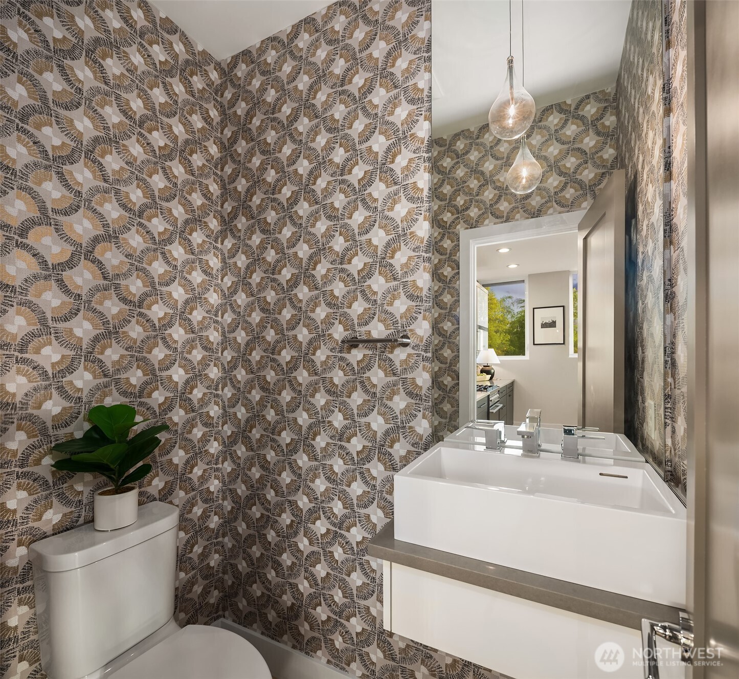 1629 42nd Avenue E Unit: B