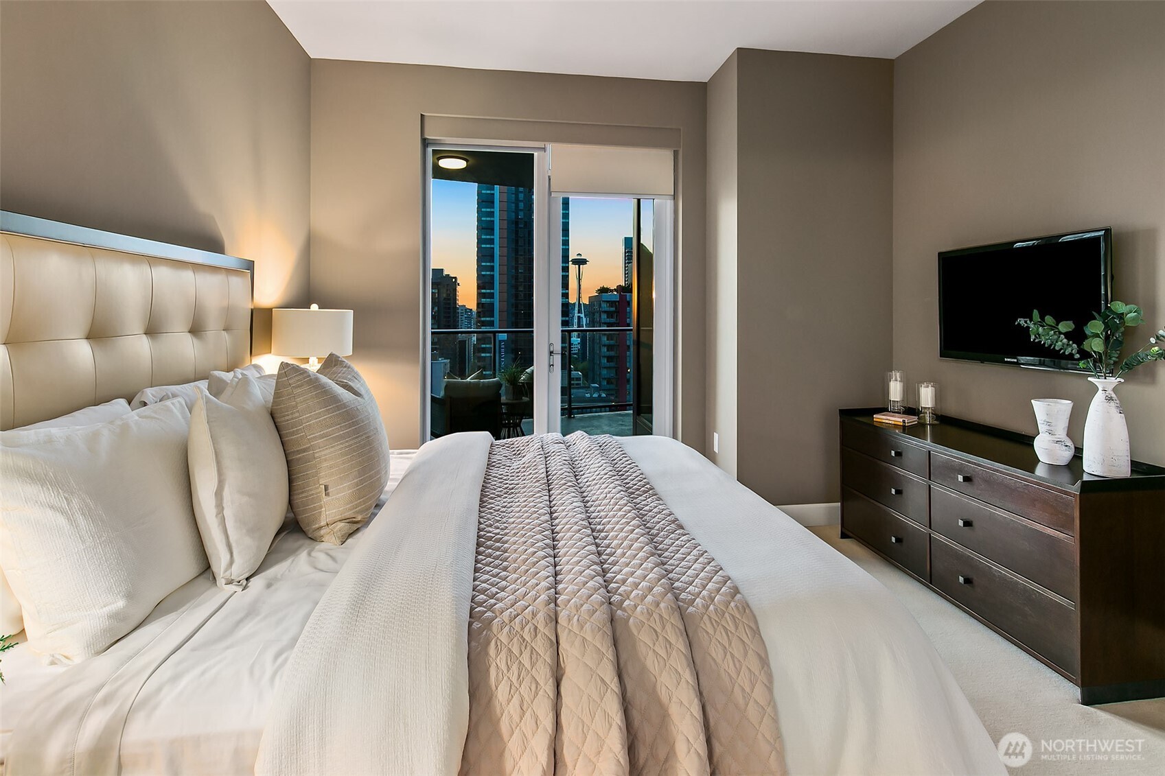 1920 4th Avenue Unit: 2101