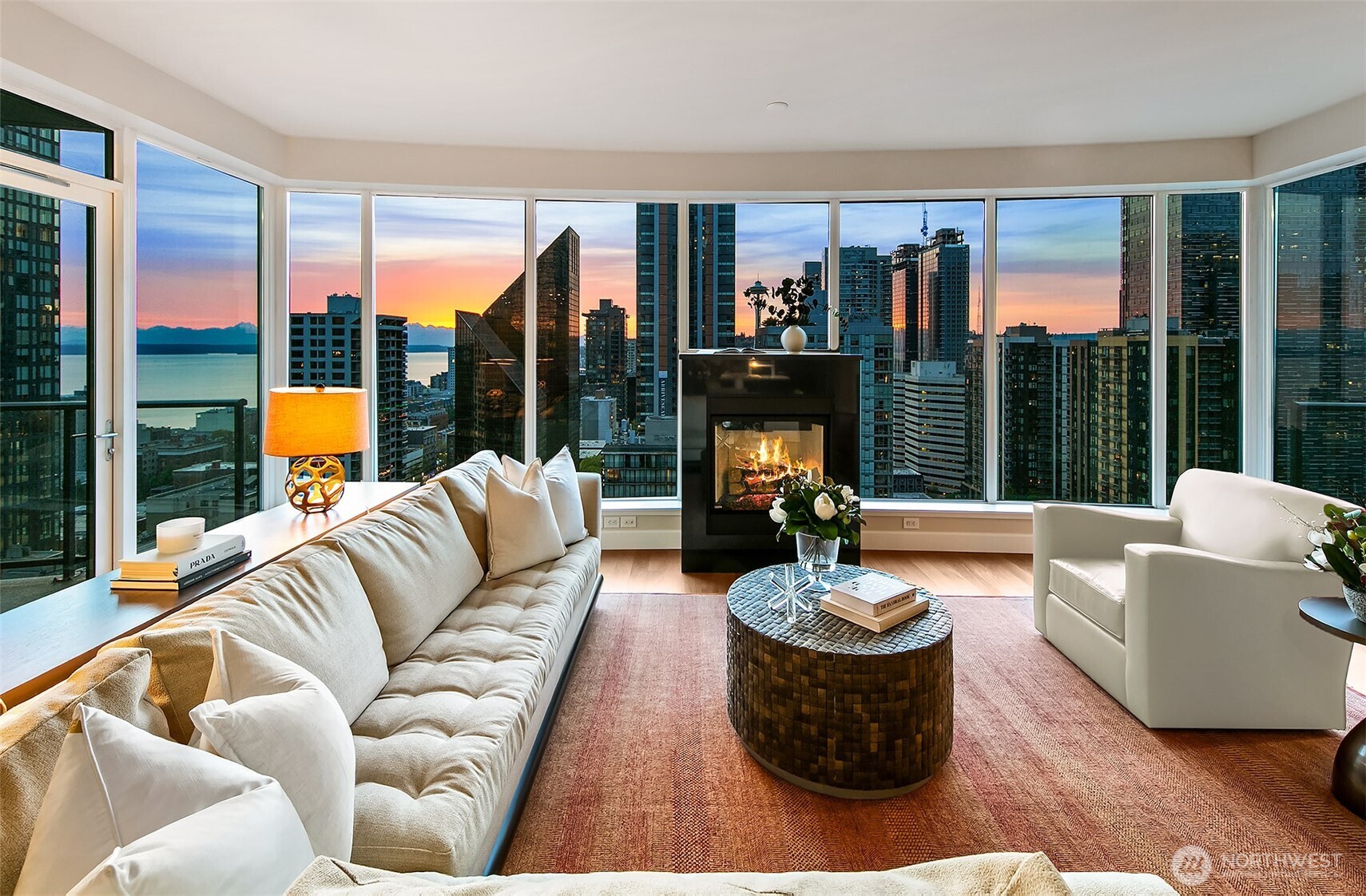 1920 4th Avenue Unit: 2101