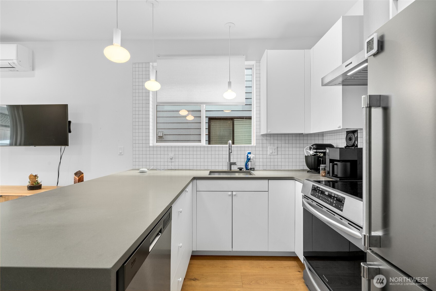 914 B N 100th Street Unit: 2