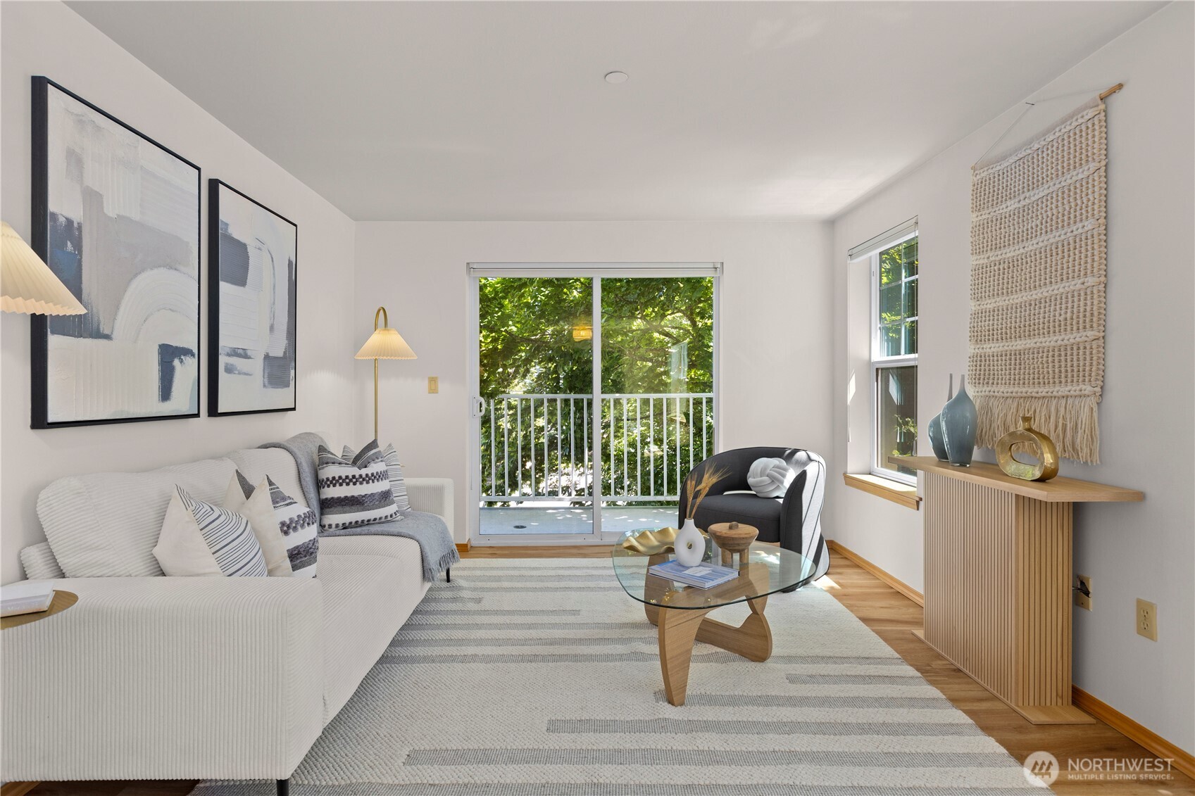 2820 E Madison Street Unit: 204