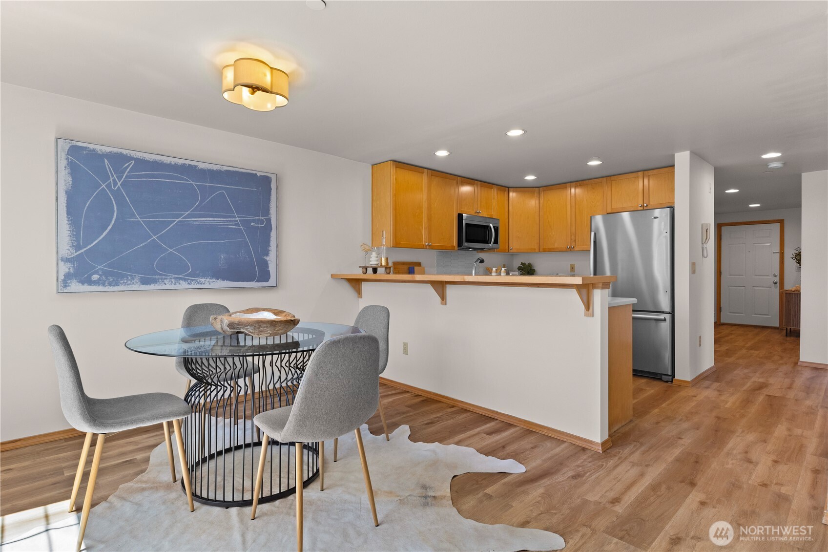 2820 E Madison Street Unit: 204