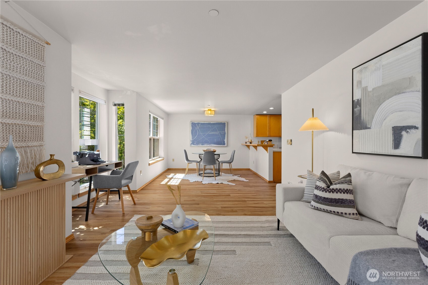 2820 E Madison Street Unit: 204