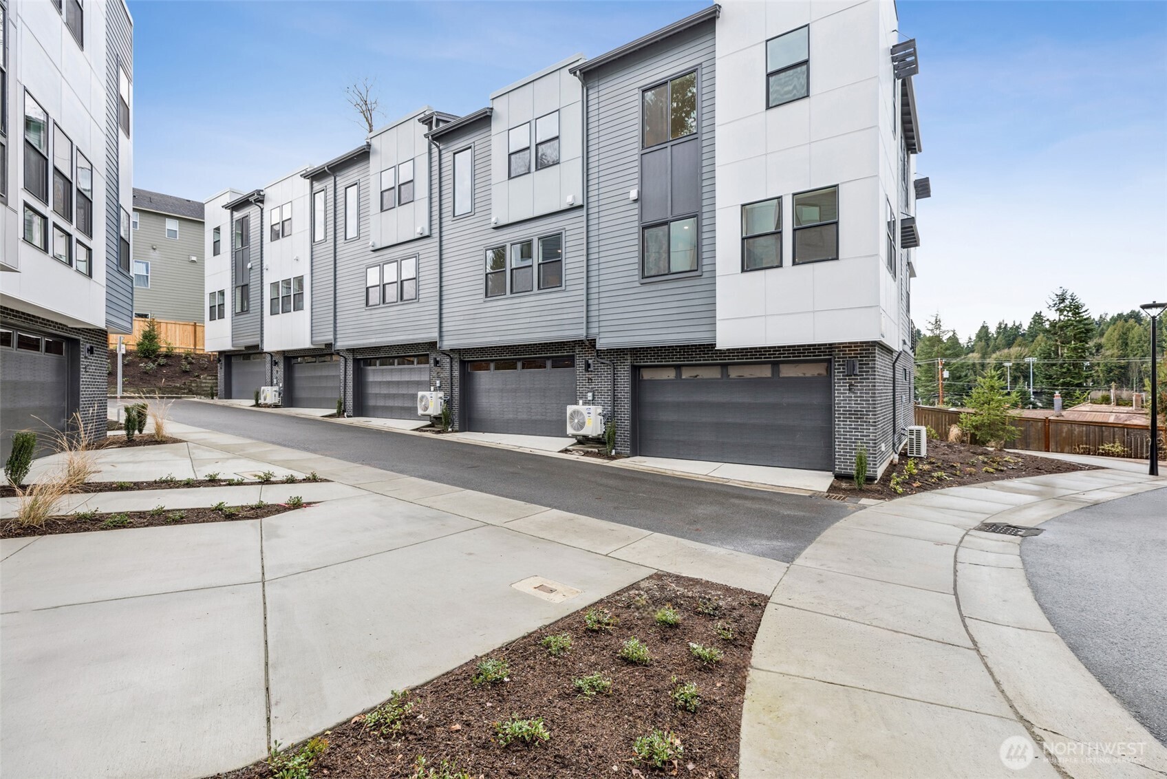 18805 99th Court NE