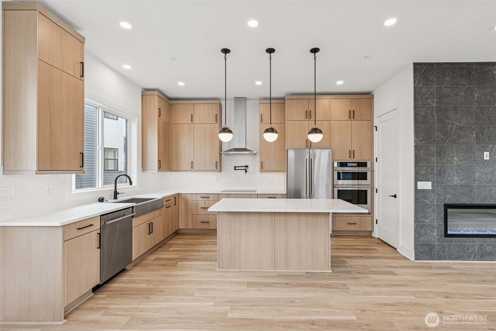 18805 99th Court NE
