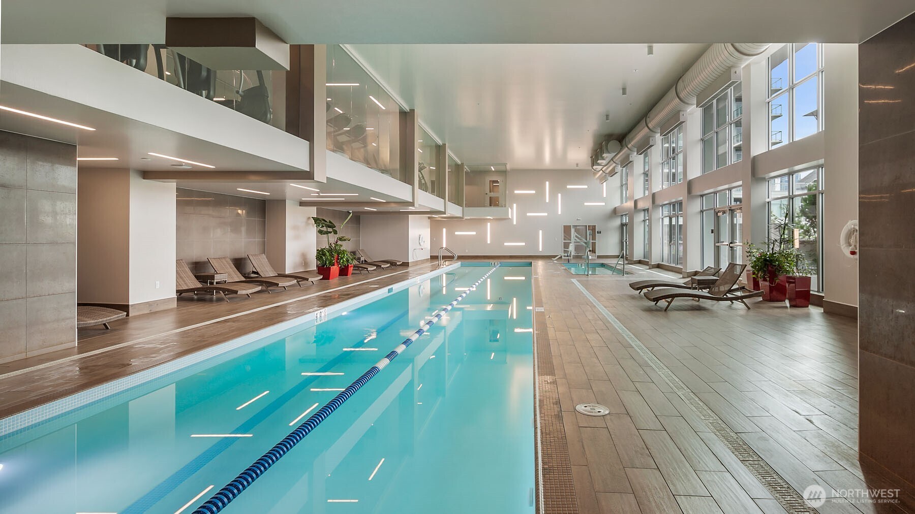 588 Bell Street Unit: 3702S