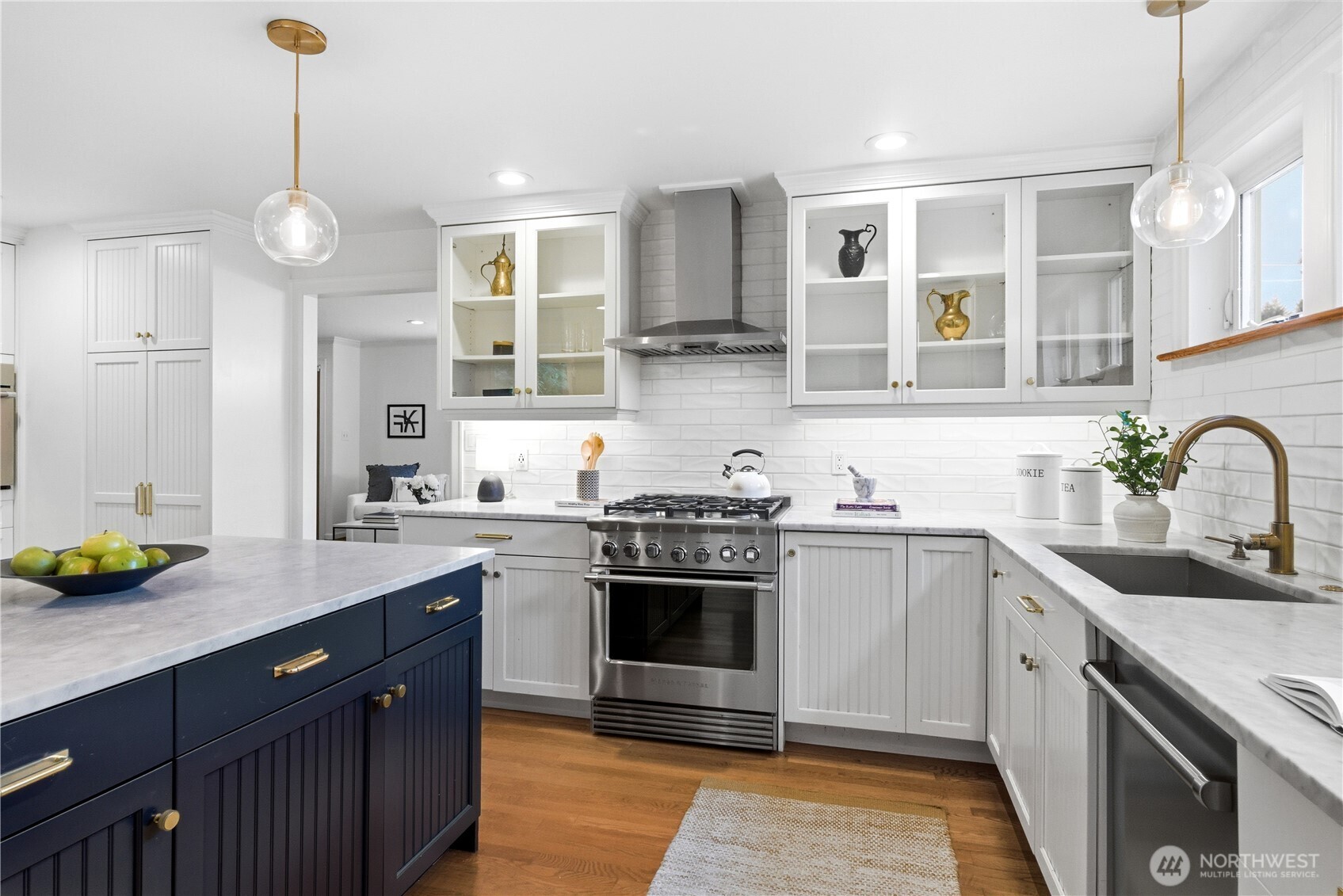 2709 NE 90th Street