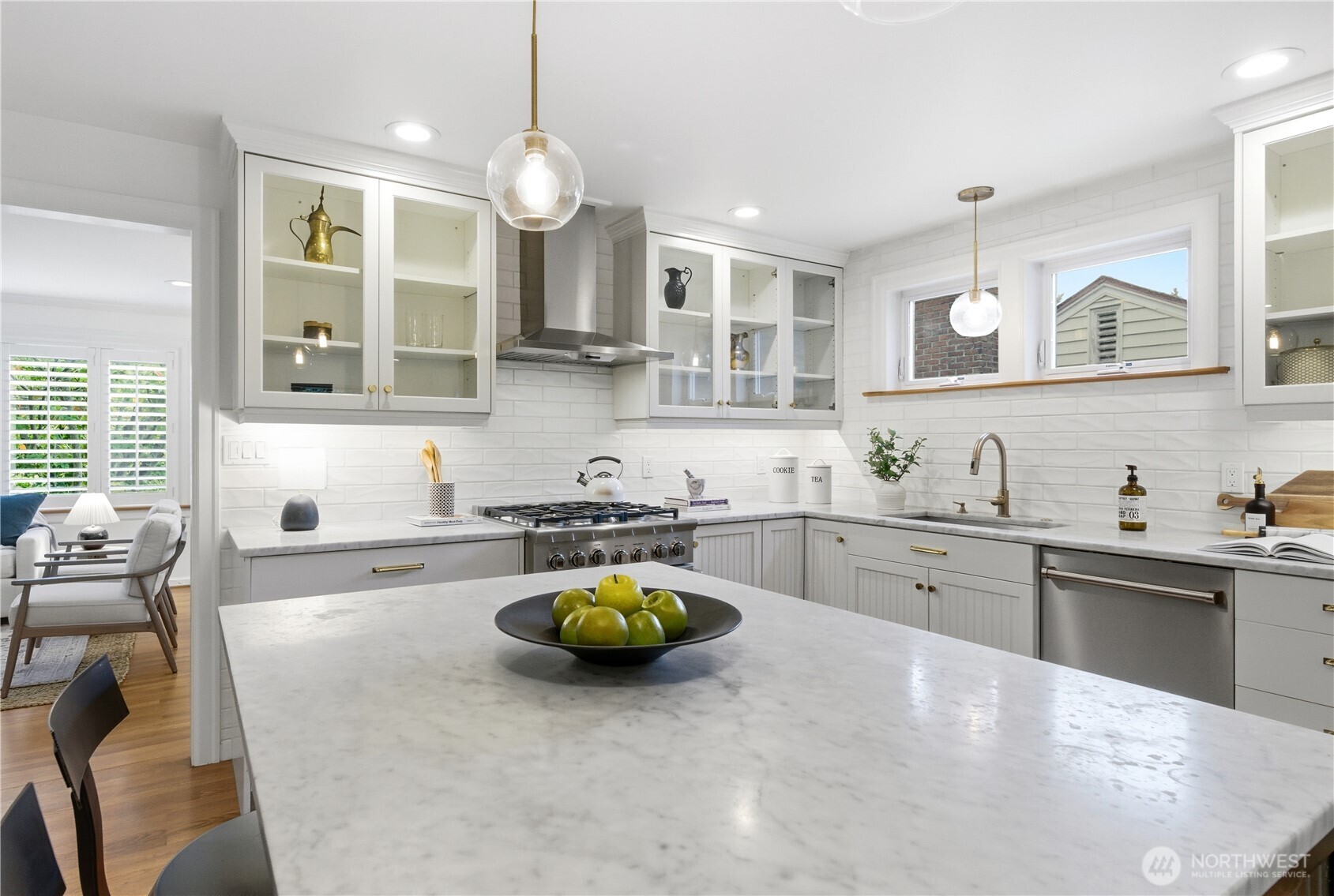 2709 NE 90th Street