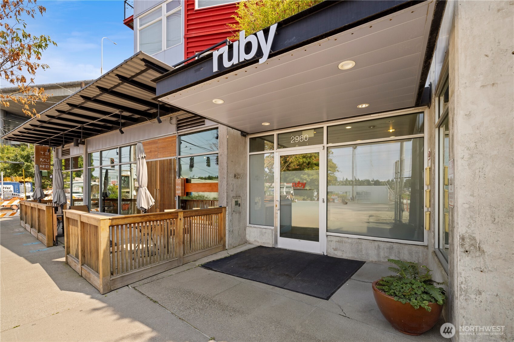 2960 Eastlake Avenue E Unit: 403