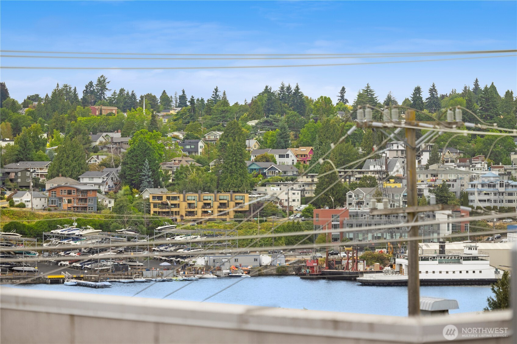 2960 Eastlake Avenue E Unit: 403