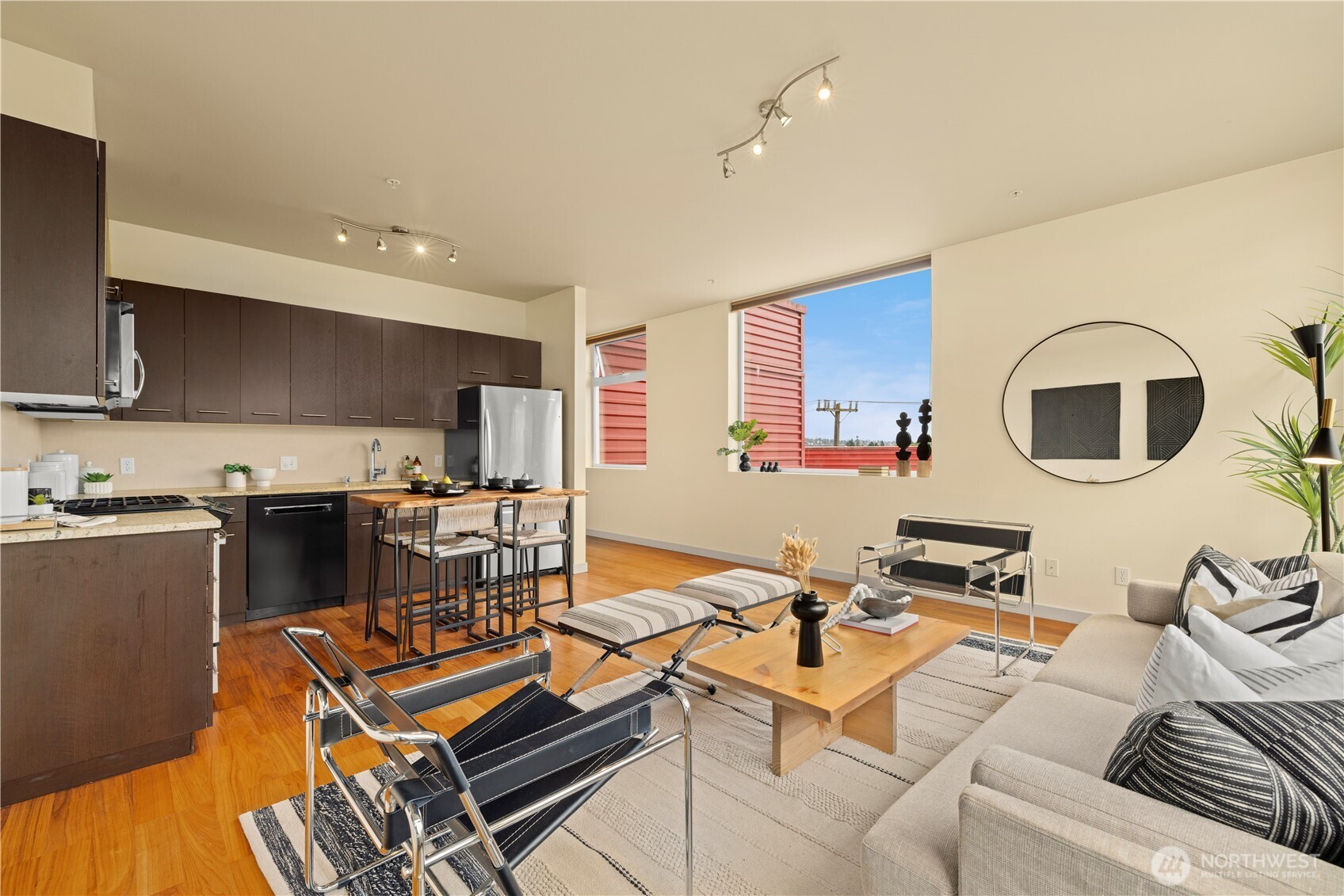 2960 Eastlake Avenue E Unit: 403